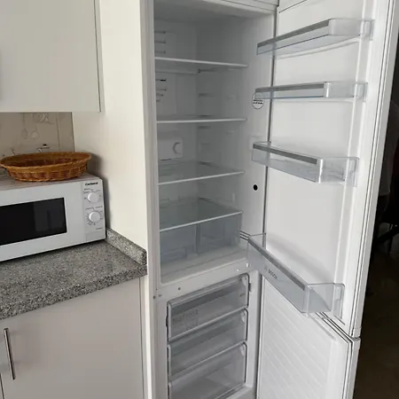 Paraiso Martianez *